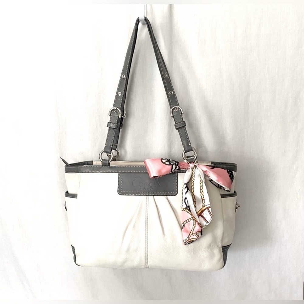 Coach Leather Medium Size East West Shoulder Bag White and Gray
